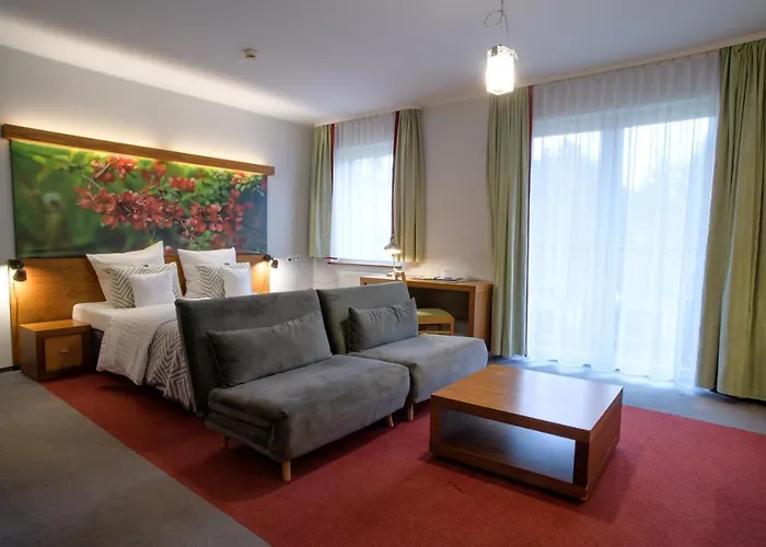 Hotel Szarlota - Kompleksowo na Kaszubach